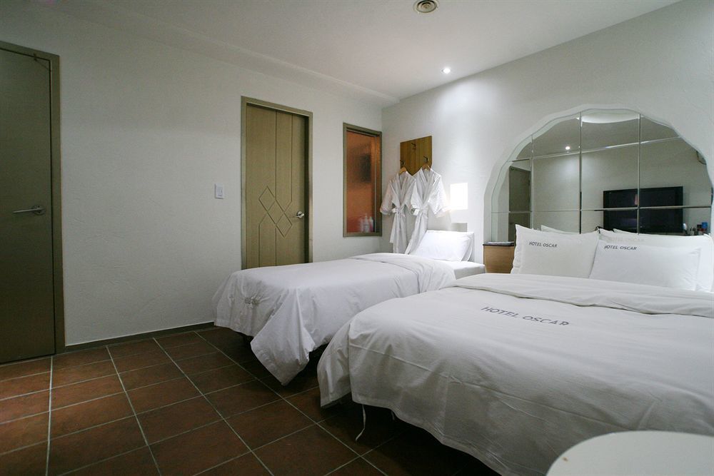 Hotel Leaders Сеул Экстерьер фото